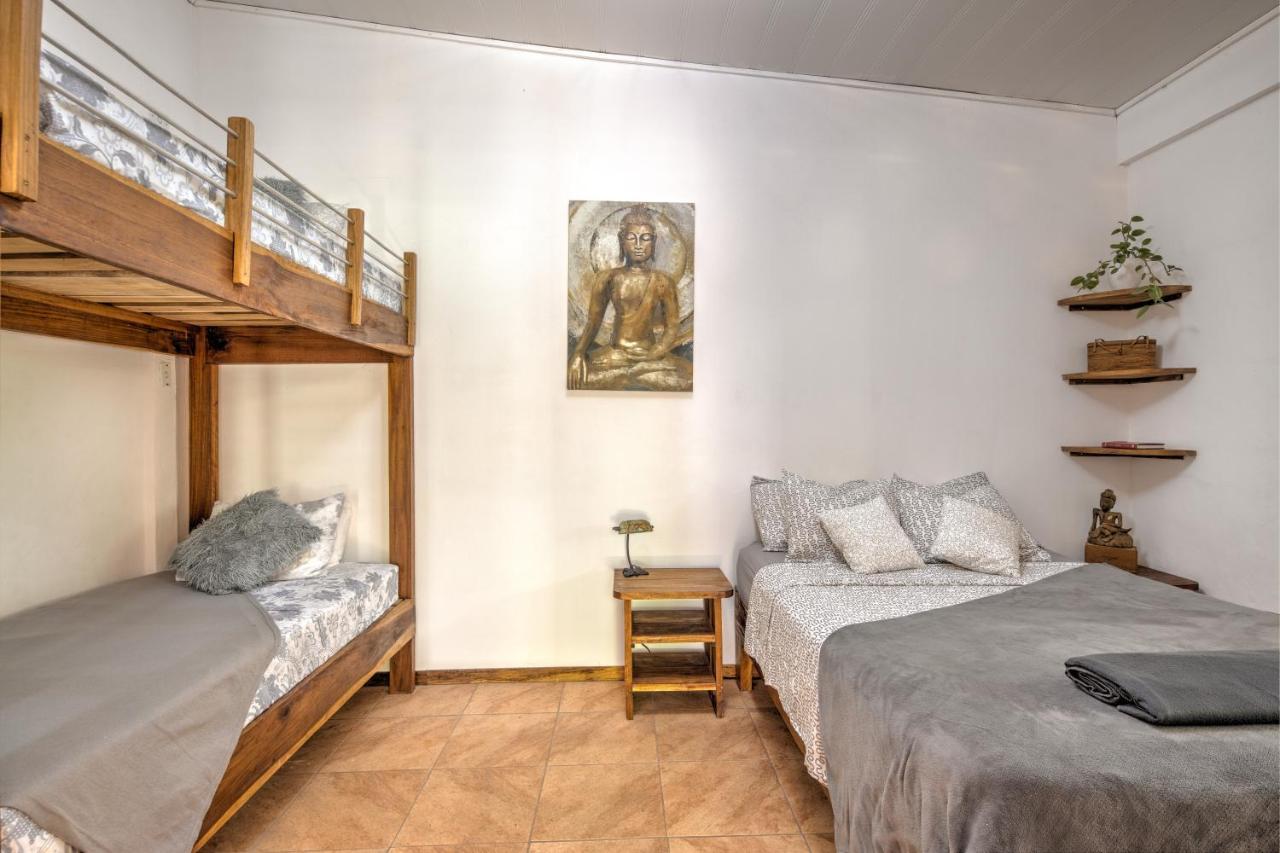Colibri 3 Minutes Walk To And Town Holiday home Puerto Viejo de Talamanca