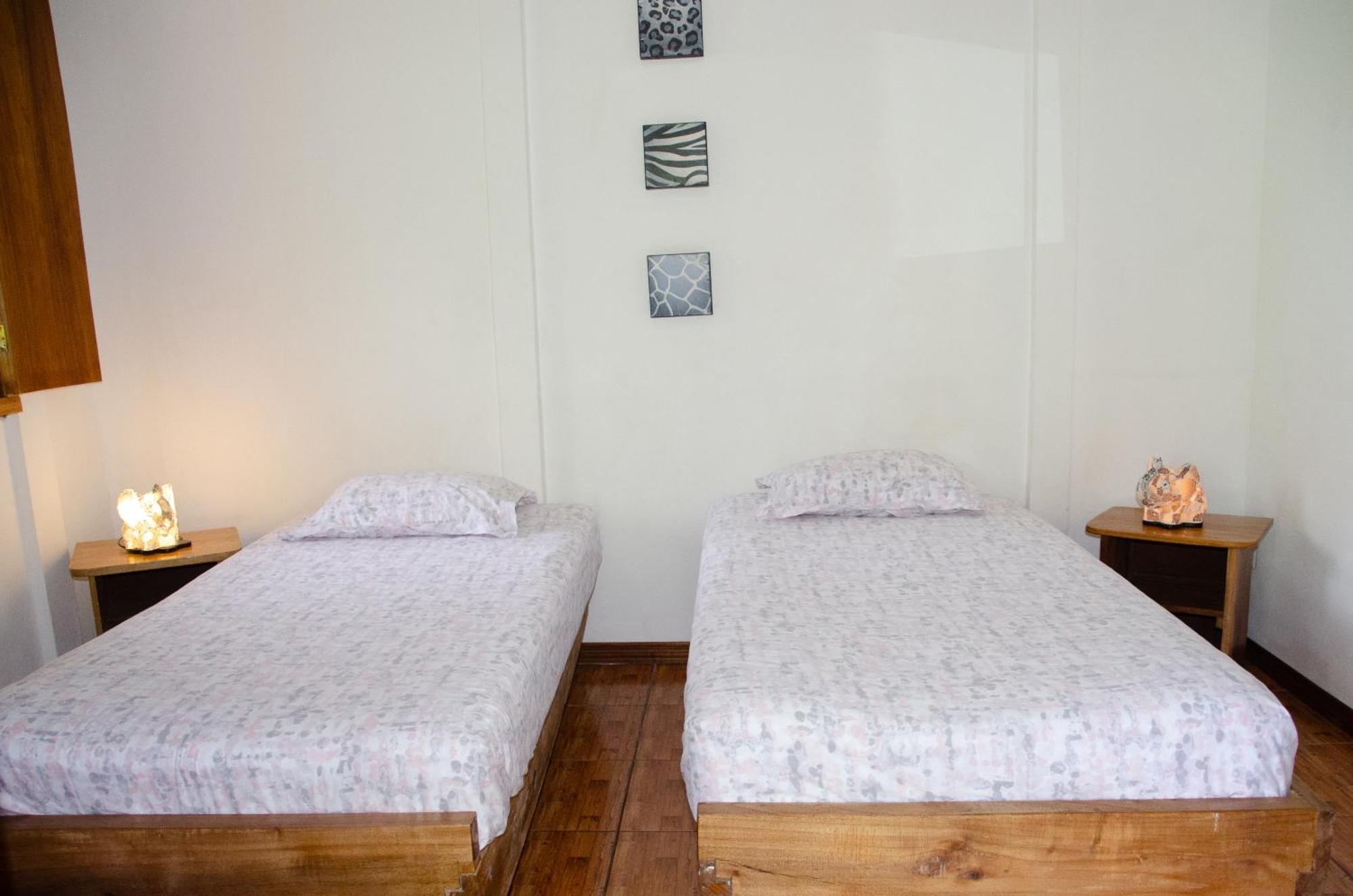 Holiday home Colibri 3 Minutes Walk To And Town *